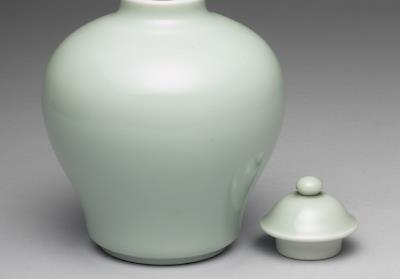 图片[2]-Lidded jar in pale green glaze, Qing dynasty, Yongzheng reign (1723-1735)-China Archive